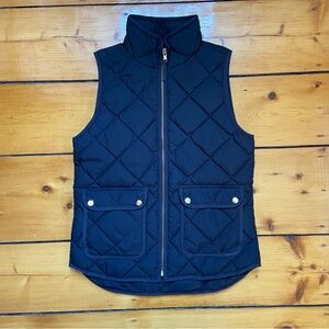 J. Crew Women's Classic Black Quilted Vest - Gold Hardware - Size XS